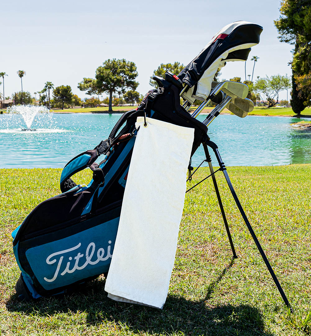 white golf towel with no logo on golf bag